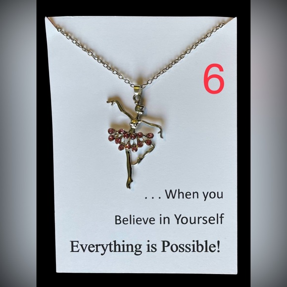 🆕 Ballerina Necklace - Pink - Picture 16 of 16
